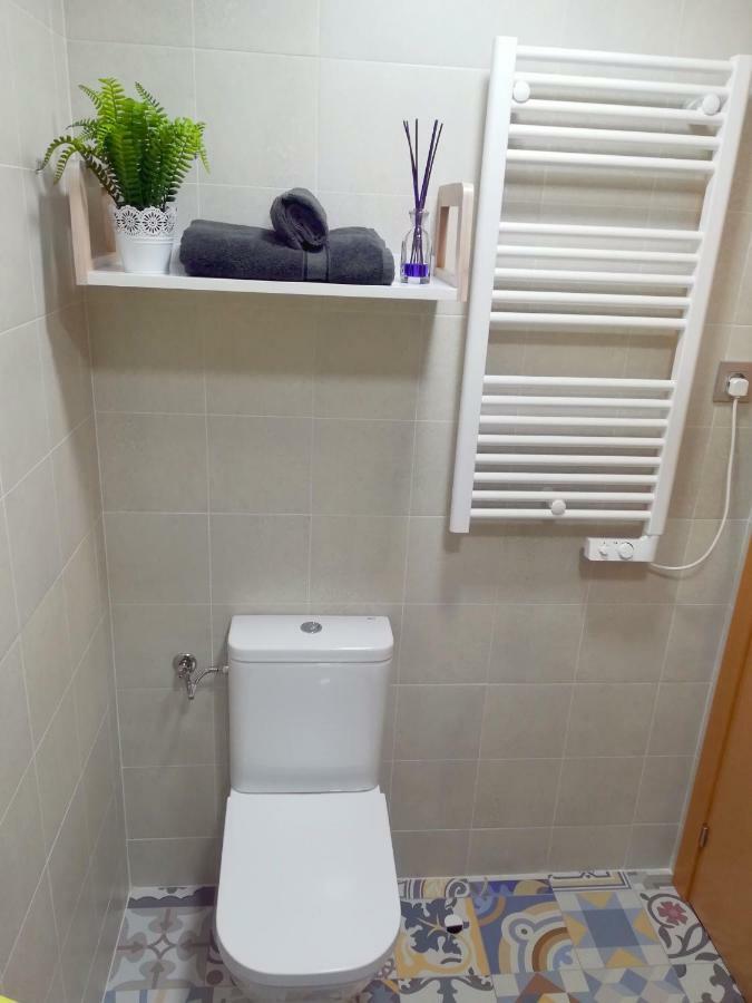 Atico Con Piscina Bellavista Apartment Tudela Exterior photo